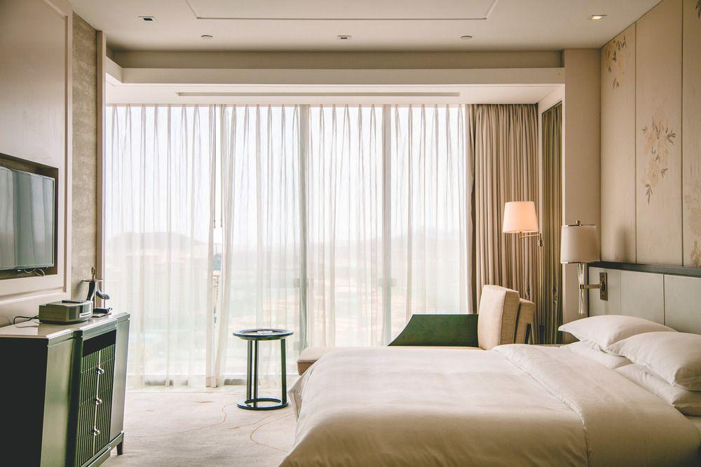 Sheraton Qingdao Licang Hotel Esterno foto