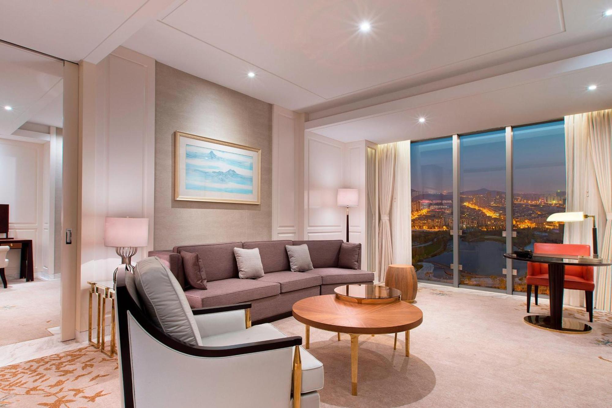 Sheraton Qingdao Licang Hotel Esterno foto