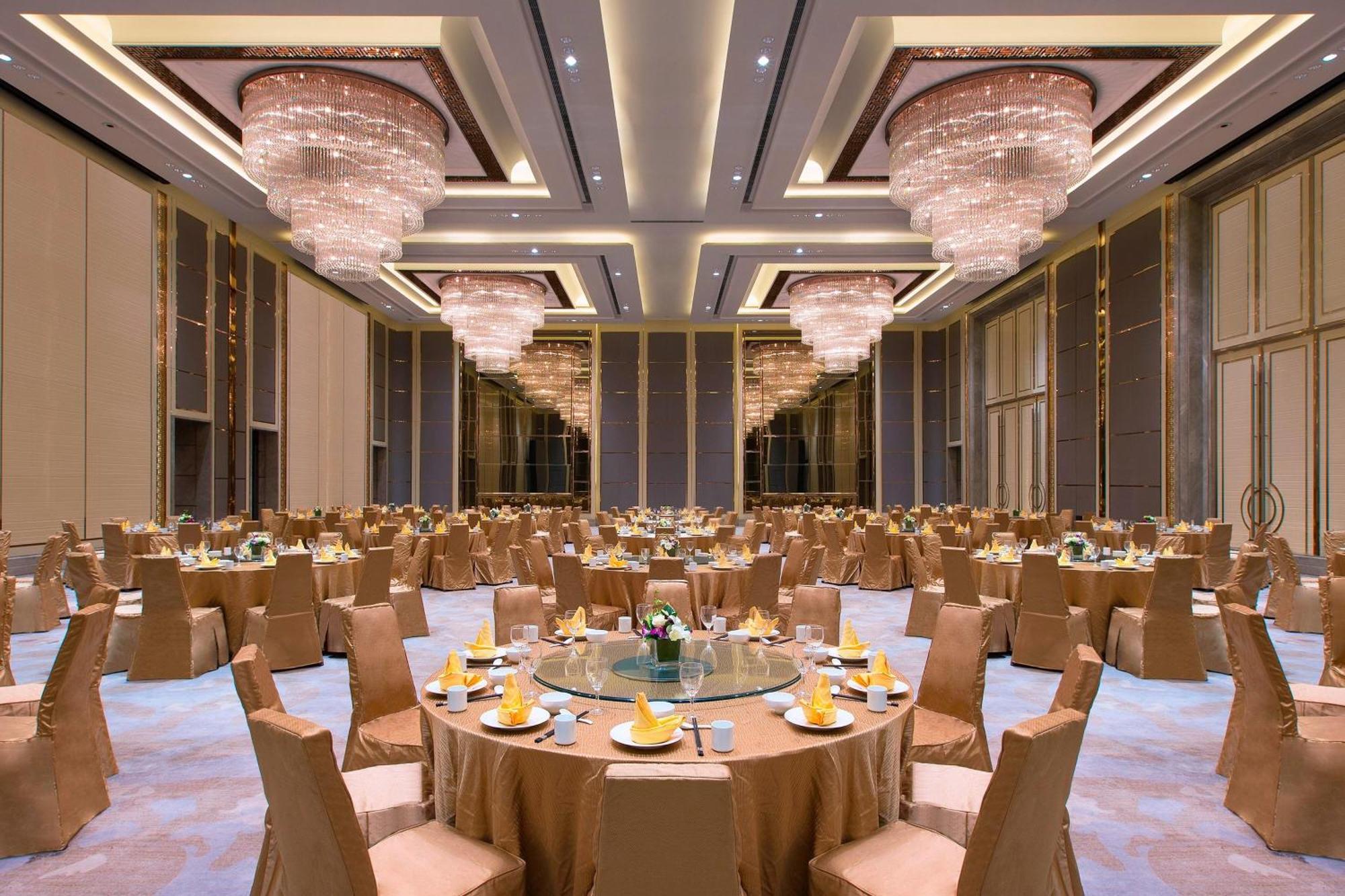 Sheraton Qingdao Licang Hotel Esterno foto